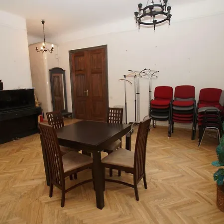 Art Refuge Old Town شقة